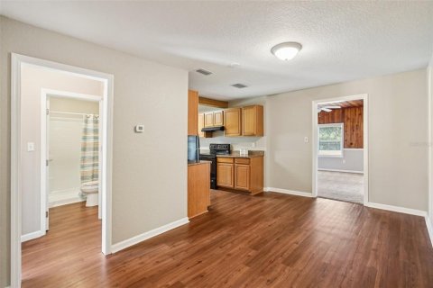 House in Lakeland, Florida 4 bedrooms, 142.05 sq.m. № 1823198 - photo 15