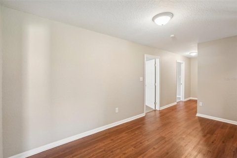 House in Lakeland, Florida 4 bedrooms, 142.05 sq.m. № 1823198 - photo 21