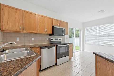 House in Land O' Lakes, Florida 4 bedrooms, 191.19 sq.m. № 1918765 - photo 11
