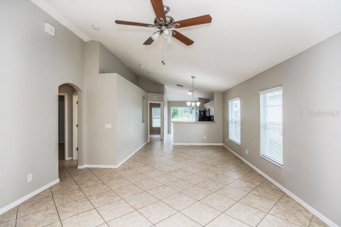 Casa en alquiler en Apollo Beach, Florida, 3 dormitorios, 124.02 m2 № 1873189 - foto 3