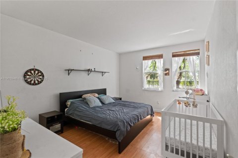 Condo in Miramar, Florida, 3 bedrooms  № 1955181 - photo 10