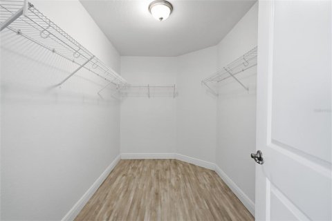 Villa ou maison à vendre à Wimauma, Floride: 3 chambres, 180.97 m2 № 2302295 - photo 17