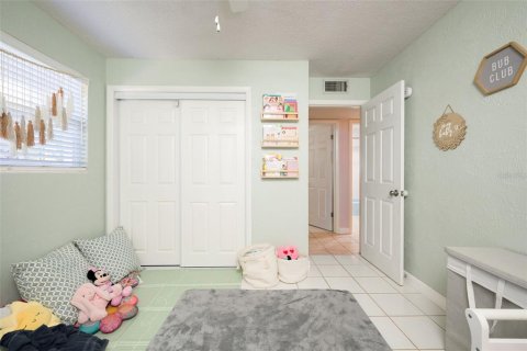 House in Ormond Beach, Florida 3 bedrooms, 130.34 sq.m. № 2217140 - photo 19