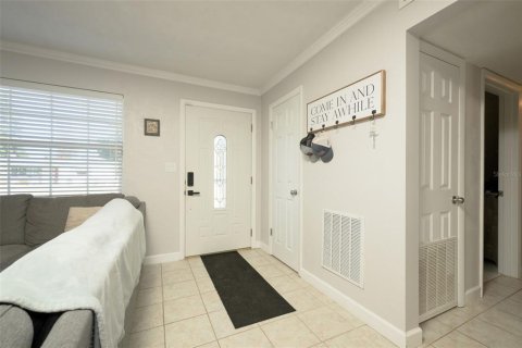House in Ormond Beach, Florida 3 bedrooms, 130.34 sq.m. № 2217140 - photo 2