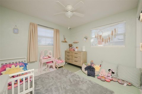 House in Ormond Beach, Florida 3 bedrooms, 130.34 sq.m. № 2217140 - photo 18