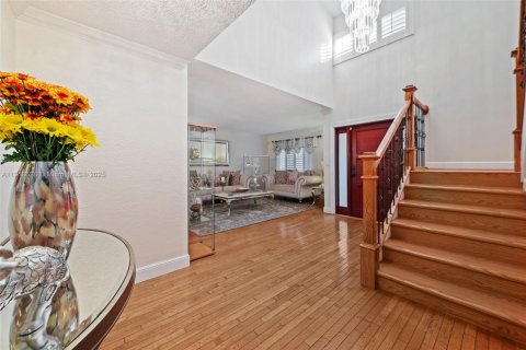 Casa en alquiler en Coral Gables, Florida, 4 dormitorios, 246.66 m2 № 2018855 - foto 9