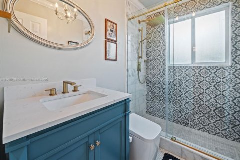 Casa en alquiler en Coral Gables, Florida, 4 dormitorios, 246.66 m2 № 2018855 - foto 24