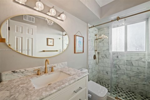 Casa en alquiler en Coral Gables, Florida, 4 dormitorios, 246.66 m2 № 2018855 - foto 22