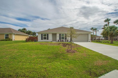 Villa ou maison à vendre à Sebastian, Floride: 4 chambres, 169.18 m2 № 2146545 - photo 5