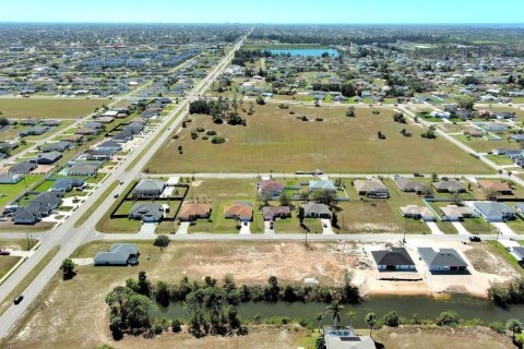 Terreno en venta en Cape Coral, Florida № 1860658 - foto 23