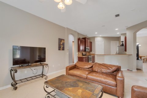 Casa en venta en Port St. Lucie, Florida, 4 dormitorios, 208.29 m2 № 2365388 - foto 25