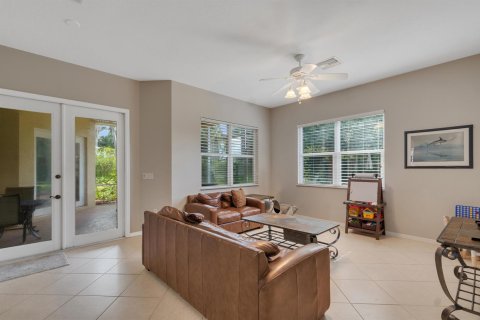 Casa en venta en Port St. Lucie, Florida, 4 dormitorios, 208.29 m2 № 2365388 - foto 24