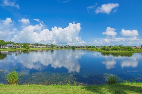 Casa en venta en Port St. Lucie, Florida, 4 dormitorios, 208.29 m2 № 2365388 - foto 30