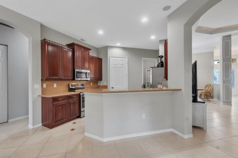 Casa en venta en Port St. Lucie, Florida, 4 dormitorios, 208.29 m2 № 2365388 - foto 7