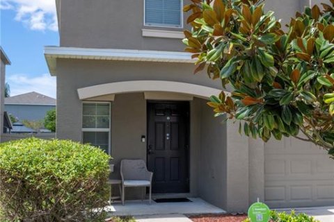 House in Sun City Center, Florida 5 bedrooms, 211.35 sq.m. № 1914900 - photo 2
