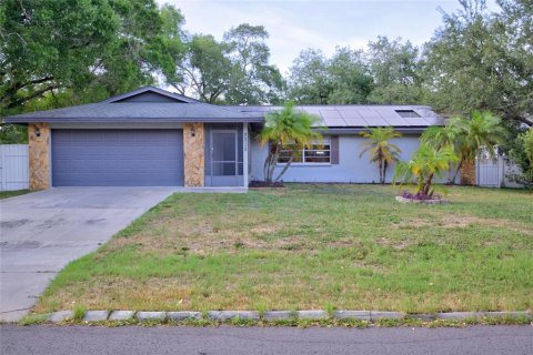 House in Tampa, Florida 3 bedrooms, 147.9 sq.m. № 2215707 - photo 3
