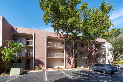 Condo in Davie, Florida, 2 bedrooms  № 1472607 - photo 5