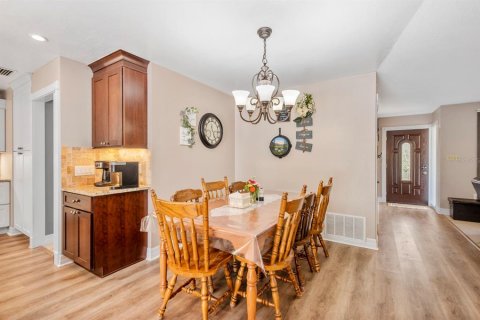 Villa ou maison à vendre à Sarasota, Floride: 4 chambres, 215.25 m2 № 2122012 - photo 23