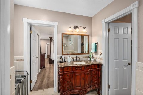 Villa ou maison à vendre à Sarasota, Floride: 4 chambres, 215.25 m2 № 2122012 - photo 29