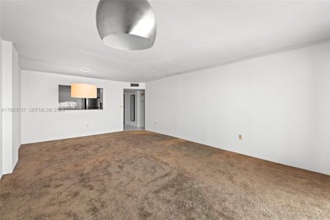 Купить кондоминиум в Авентура, Флорида 1 спальня, 82.4м2, № 2011697 - фото 9