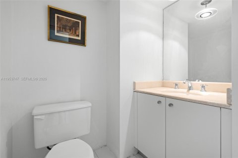 Купить кондоминиум в Авентура, Флорида 1 спальня, 82.4м2, № 2011697 - фото 15