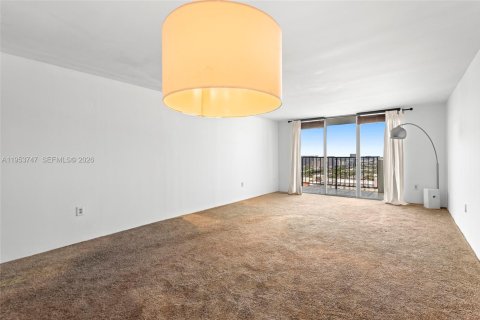 Купить кондоминиум в Авентура, Флорида 1 спальня, 82.4м2, № 2011697 - фото 12