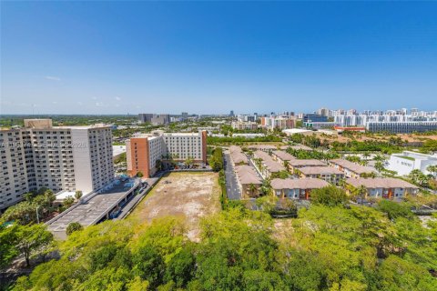 Купить кондоминиум в Авентура, Флорида 1 спальня, 82.4м2, № 2011697 - фото 27