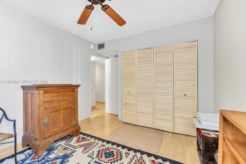 Condominio en venta en Aventura, Florida, 3 dormitorios, 129.69 m2 № 2033388 - foto 29