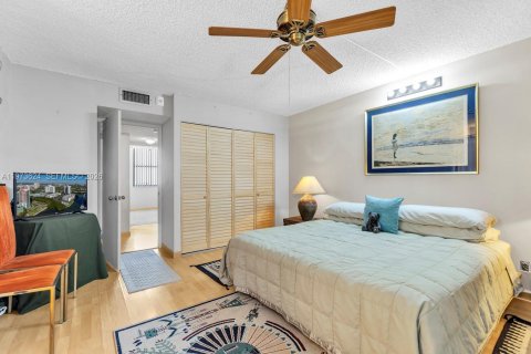 Condominio en venta en Aventura, Florida, 3 dormitorios, 129.69 m2 № 2033388 - foto 21