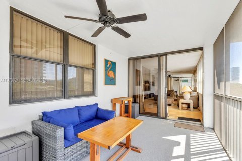 Condominio en venta en Aventura, Florida, 3 dormitorios, 129.69 m2 № 2033388 - foto 7