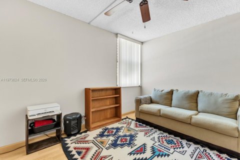 Condominio en venta en Aventura, Florida, 3 dormitorios, 129.69 m2 № 2033388 - foto 27