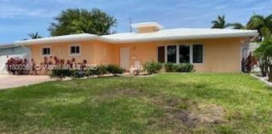 House in Fort Lauderdale, Florida 3 bedrooms, 170.1 sq.m. № 1874709