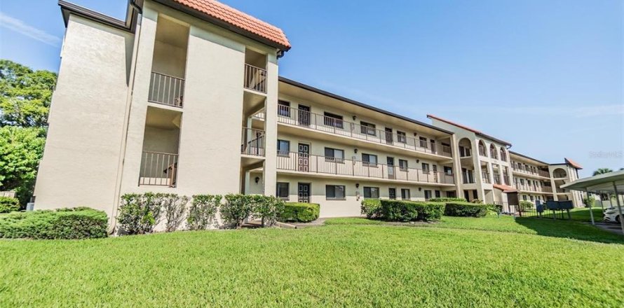 Condominio en Clearwater, Florida, 2 dormitorios № 1743571