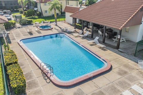Condominio en venta en Clearwater, Florida, 2 dormitorios, 98.48 m2 № 1743571 - foto 28