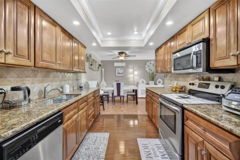 Casa en venta en Lauderhill, Florida, 4 dormitorios, 167.32 m2 № 1891077 - foto 12