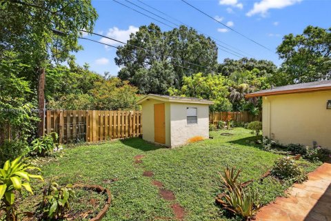 Casa en venta en Lauderhill, Florida, 4 dormitorios, 167.32 m2 № 1891077 - foto 29