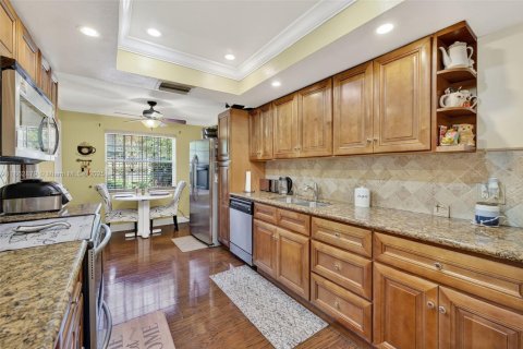 Casa en venta en Lauderhill, Florida, 4 dormitorios, 167.32 m2 № 1891077 - foto 10