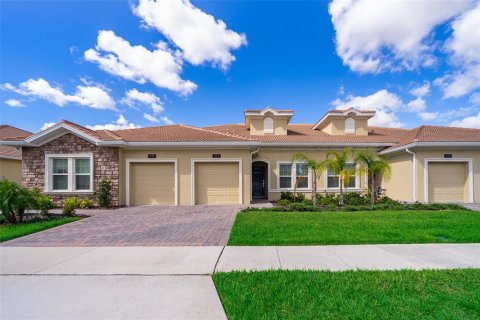 Apartamento en alquiler en Four Corners, Florida, 2 dormitorios, 129.51 m2 № 1823981 - foto 1