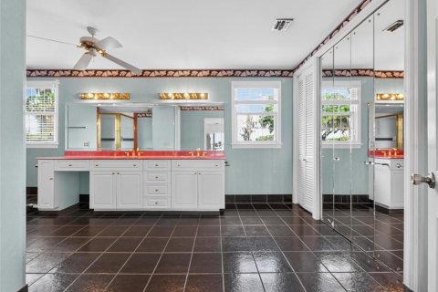 Casa en venta en Leesburg, Florida, 7 dormitorios, 546.08 m2 № 2231255 - foto 27