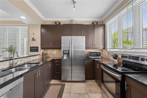 Copropriété à vendre à Longboat Key, Floride: 2 chambres, 133.78 m2 № 2100391 - photo 11