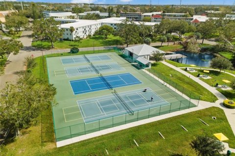Condo in Clearwater, Florida, 2 bedrooms  № 1781279 - photo 25
