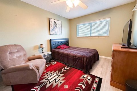 Condo in Clearwater, Florida, 2 bedrooms  № 1781279 - photo 17