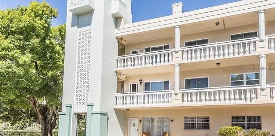Condo in Clearwater, Florida, 2 bedrooms  № 1781279