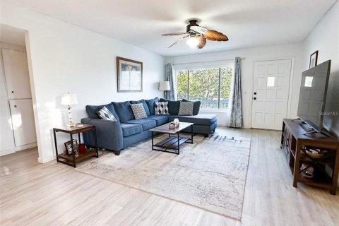 Condo in Clearwater, Florida, 2 bedrooms  № 1781279 - photo 6