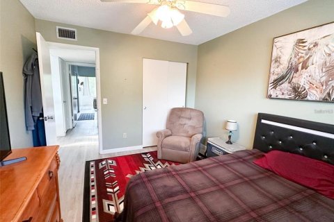 Condo in Clearwater, Florida, 2 bedrooms  № 1781279 - photo 18