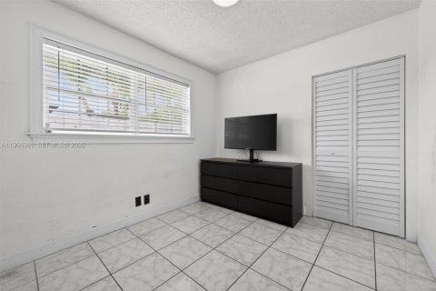 Villa ou maison à vendre à Davie, Floride: 3 chambres, 110 m2 № 2027926 - photo 11