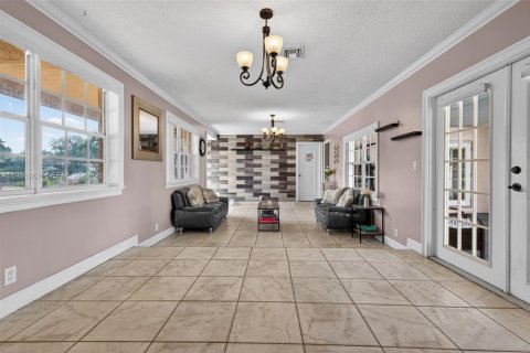 Villa ou maison à vendre à Davie, Floride: 3 chambres, 110 m2 № 2027926 - photo 5