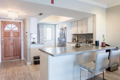 Купить кондоминиум в Майами, Флорида 2 спальни, 91.69м2, № 2039264 - фото 9