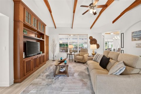Casa en venta en Ocala, Florida, 3 dormitorios, 228.08 m2 № 2302949 - foto 12