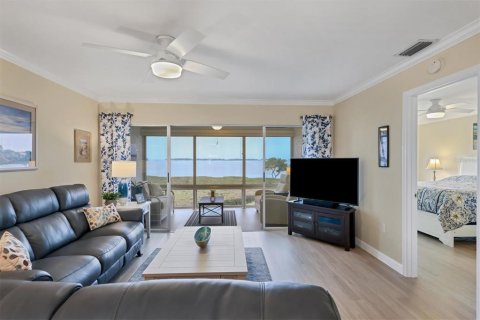 Condo in Bradenton, Florida, 2 bedrooms  № 1732951 - photo 23